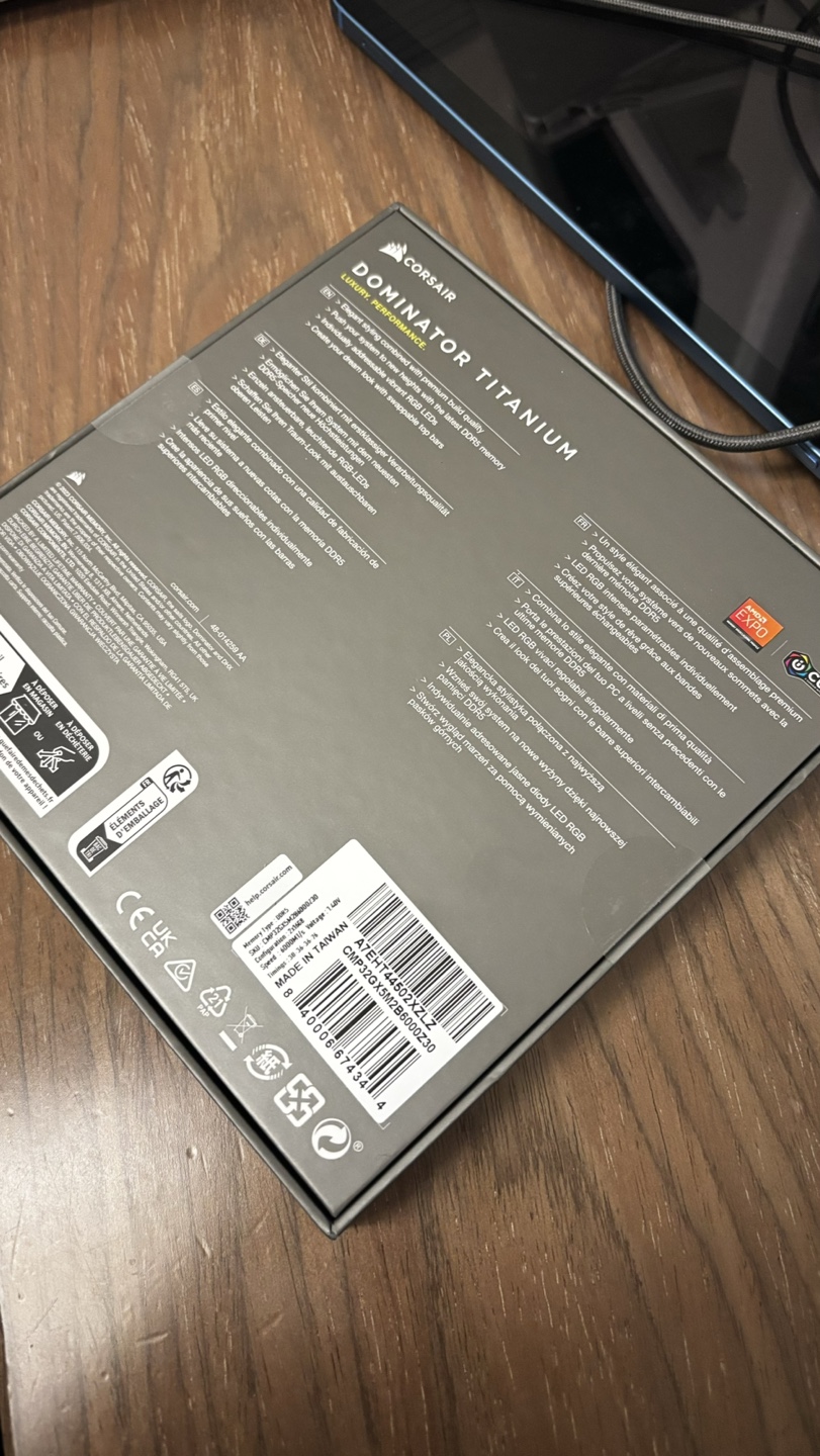 Corsair Dominator TITANIUM 32GB 6000MHz CL30 - photo 4