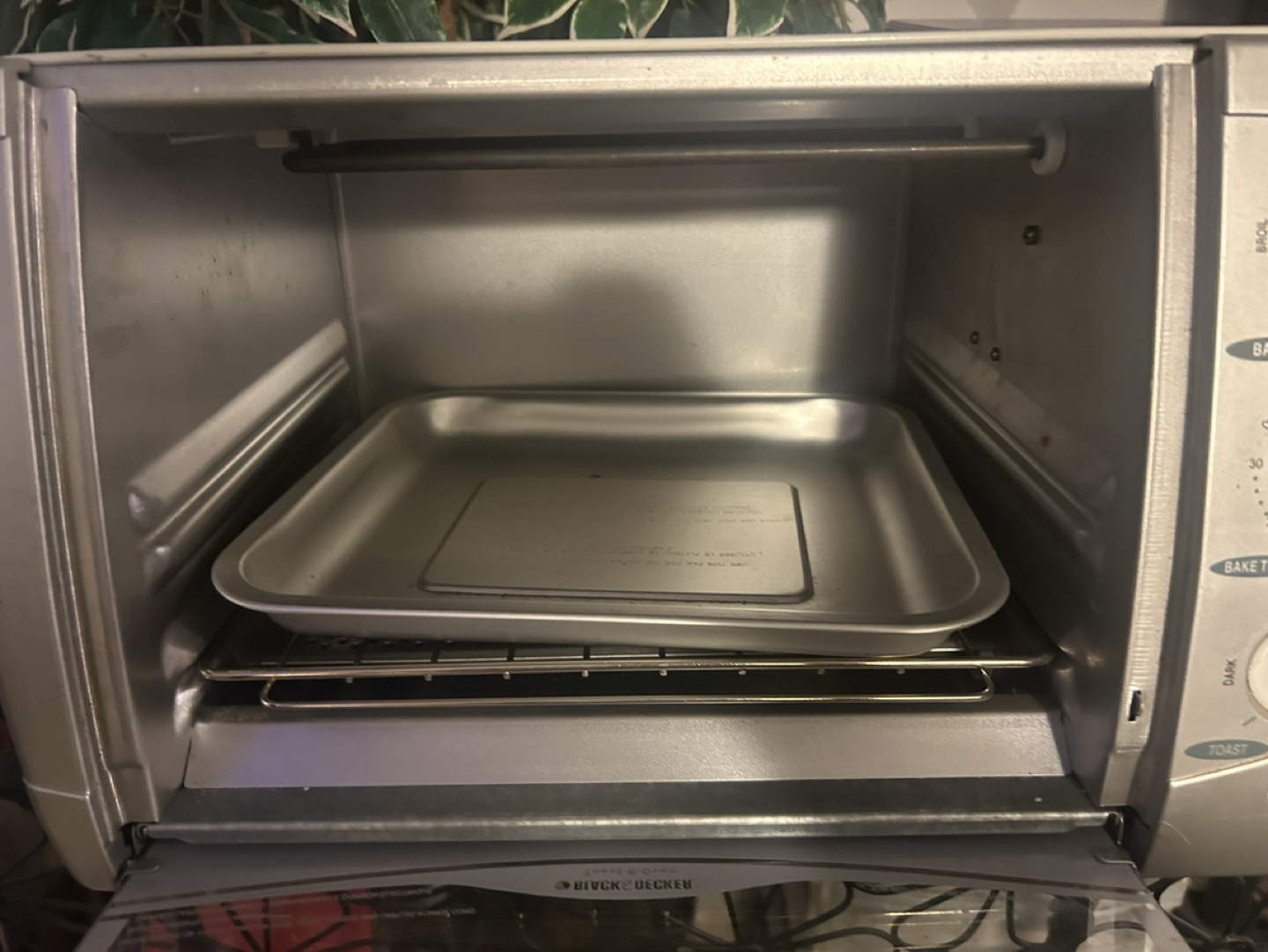 Black & Decker Toast Oven - photo 4