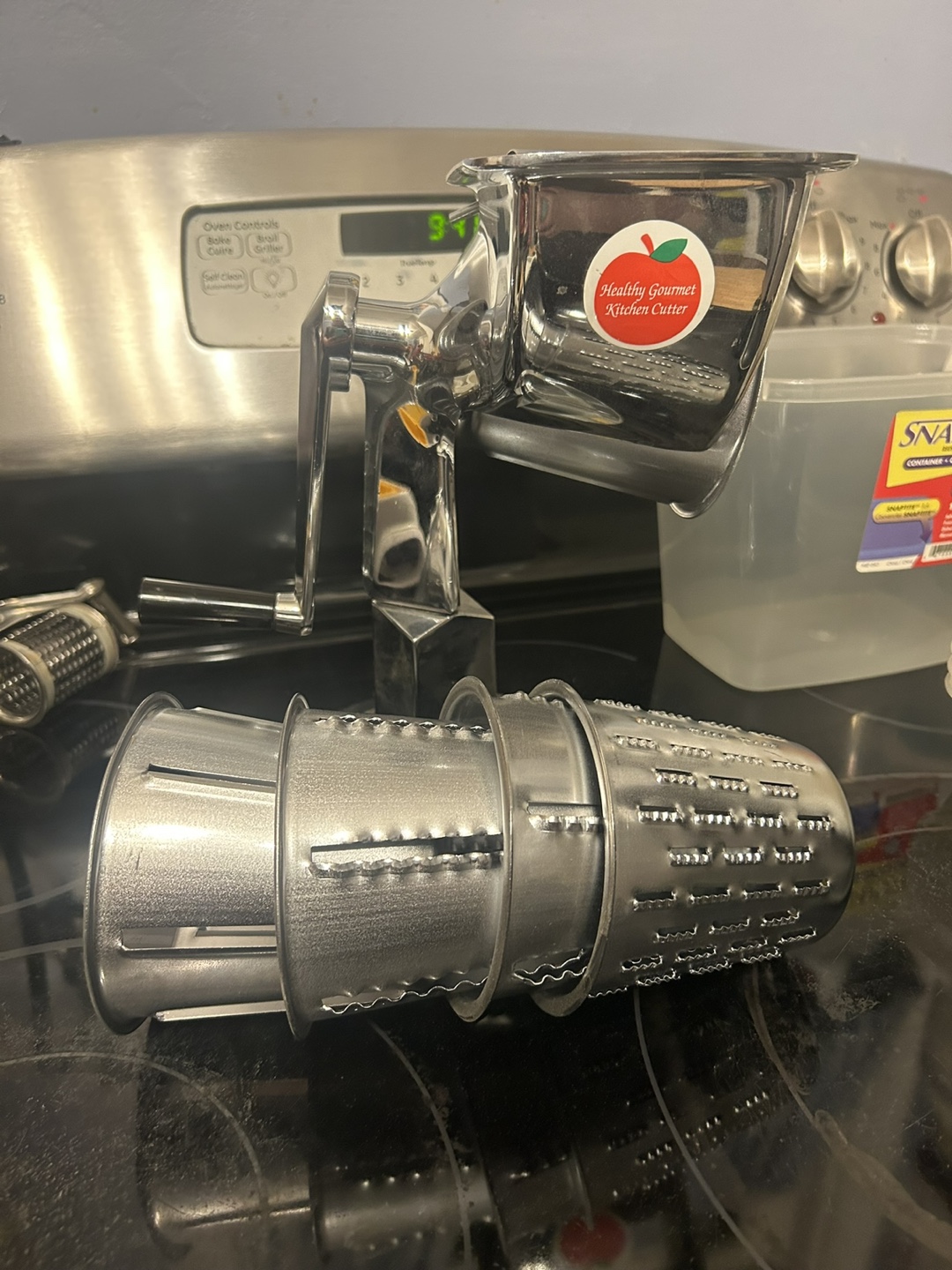 Kitchen Cutter/Cheese Grater - photo 2