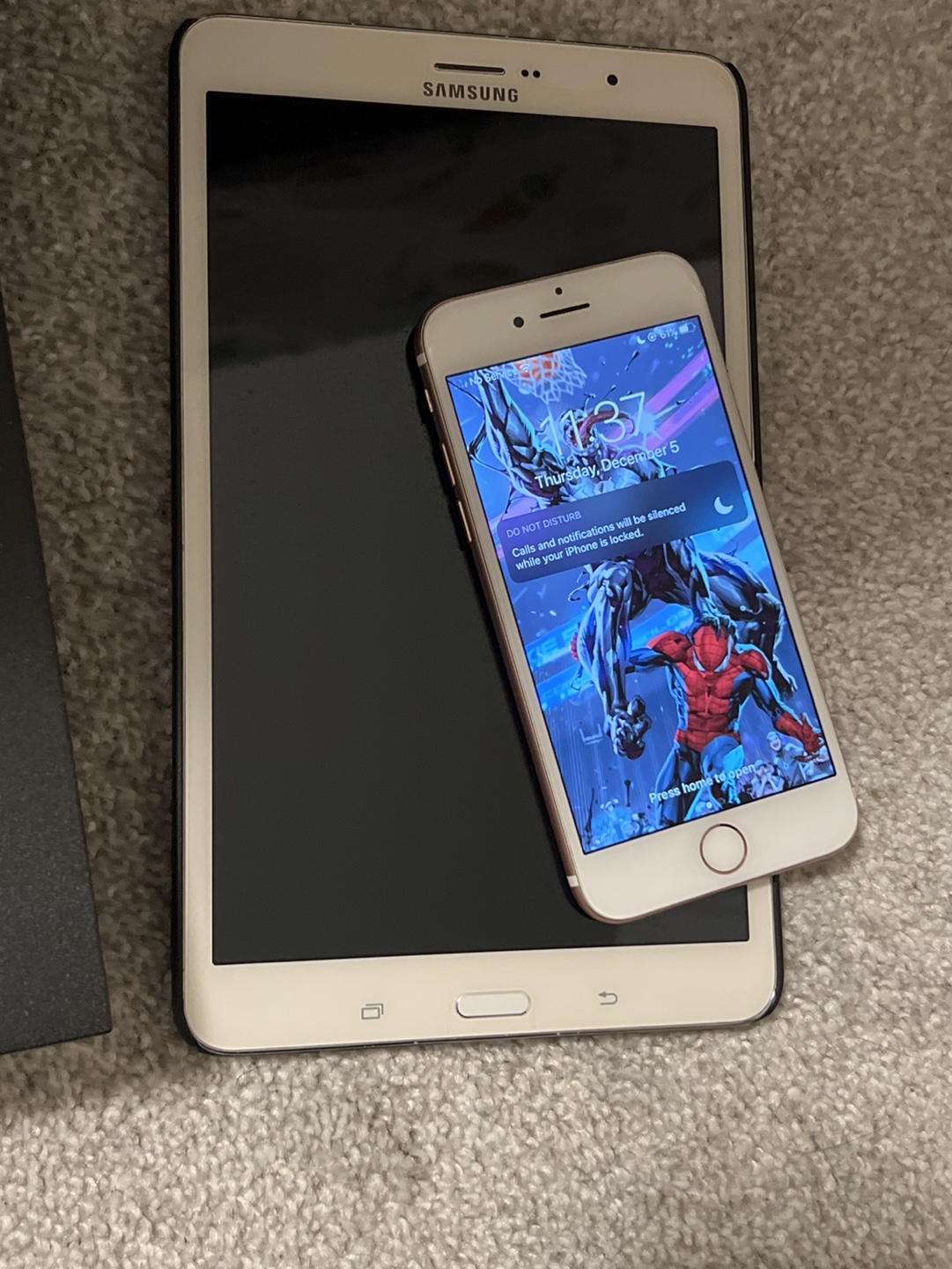 Samsung and iphone