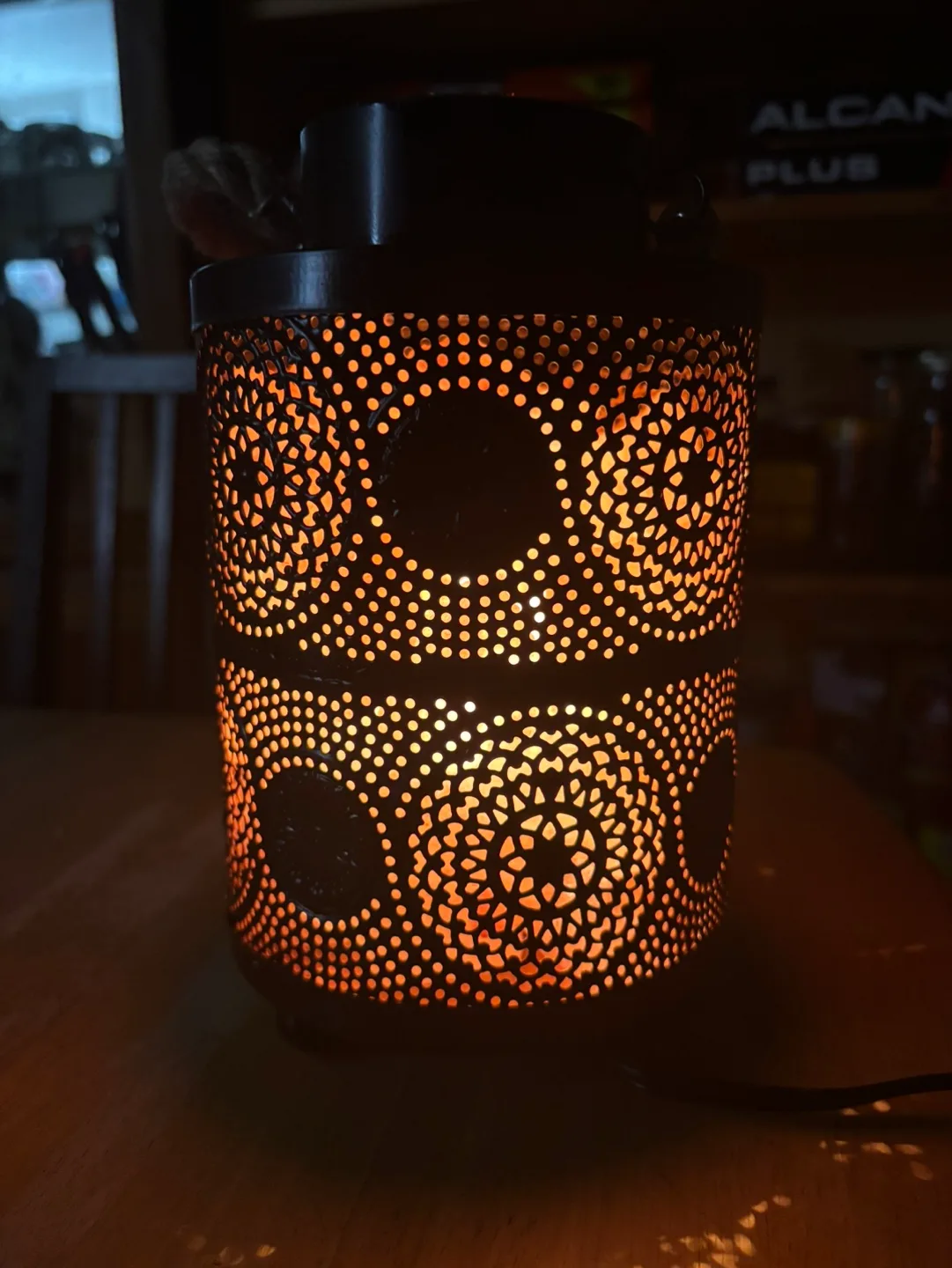 BRAND NEW Himalayan Salt Lamp with Oil Warmer! image indicator(3)