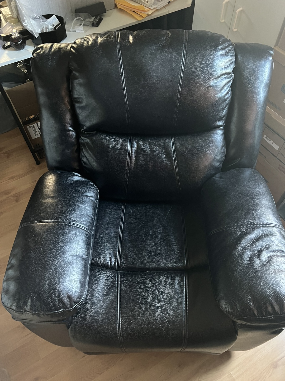 Black ReclinerLeather Chair