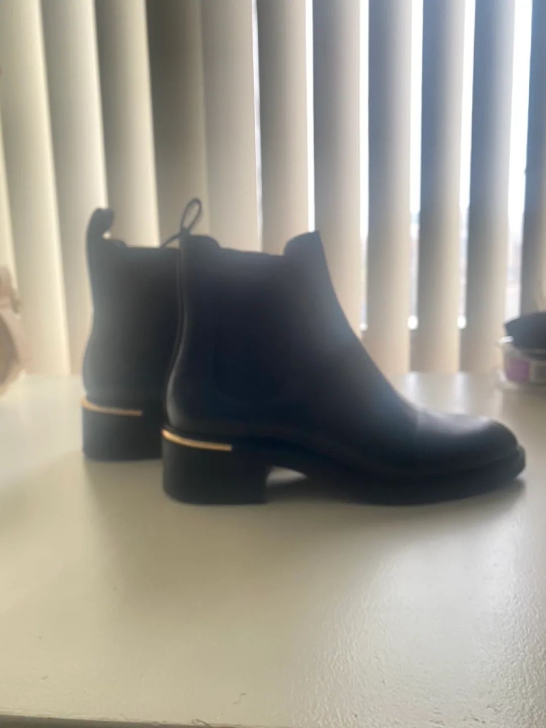 Zara Black Chelsea Boots image indicator(2)