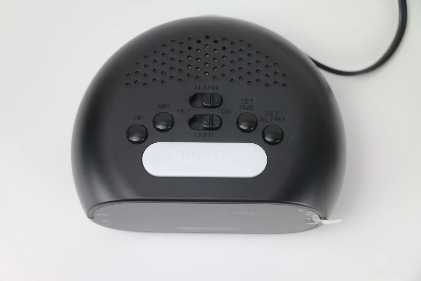 Amazon Basics Digital Alarm Clock image indicator(3)