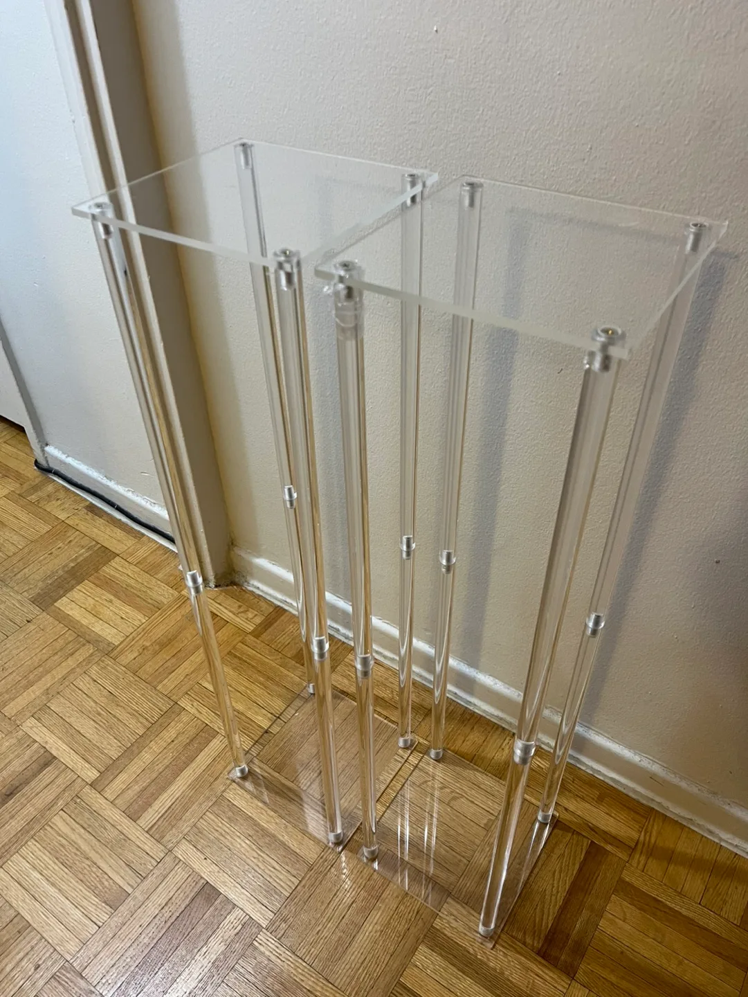 2 Pcs Clear Column Centerpieces thumbnail