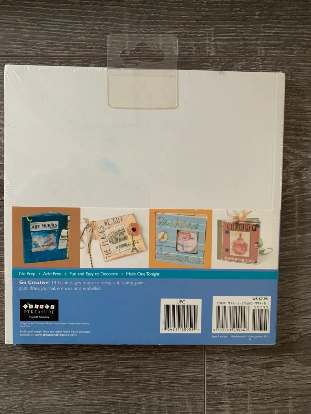 Square blank board book. image indicator(2)