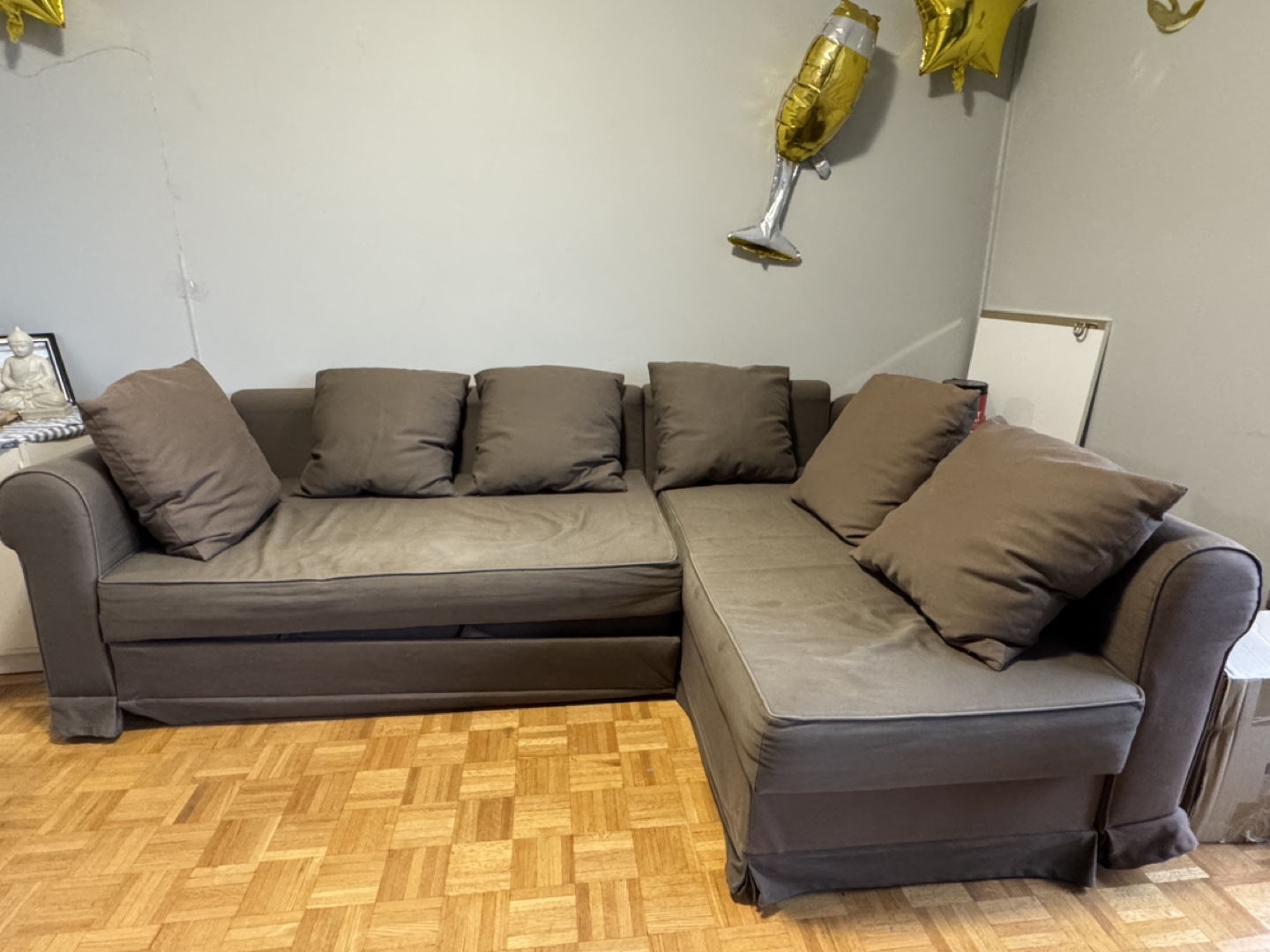 L shaped Sofa with storage space!!!MOVE OUT SALE!!! - photo 2