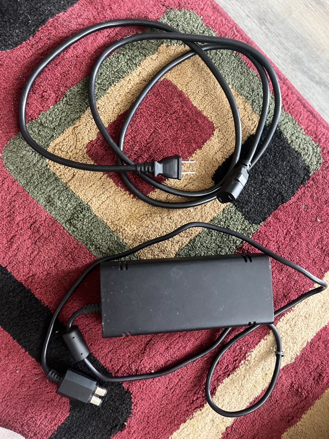 Xbox 360 Console with 2 Controllers and Power Cable - photo 4