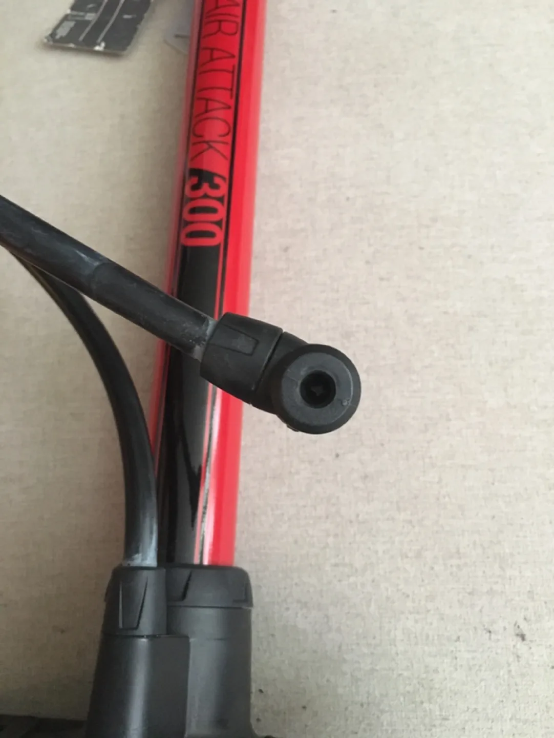 Bell Air Attack 300 Bicycle Pump-Max PSI 100 Air Volume 400CC image indicator(3)