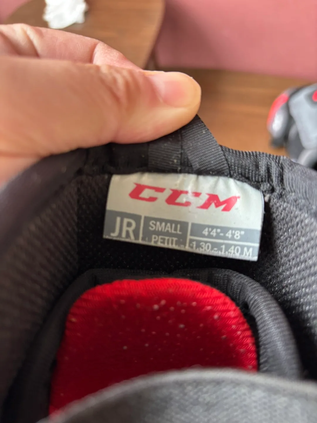 CCM JR Small Hockey Elbow Pads image indicator(5)