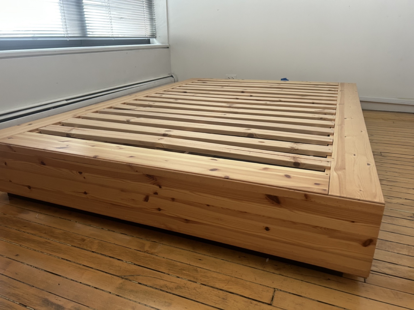 Solid Wood Platform Bed Frame - photo 2