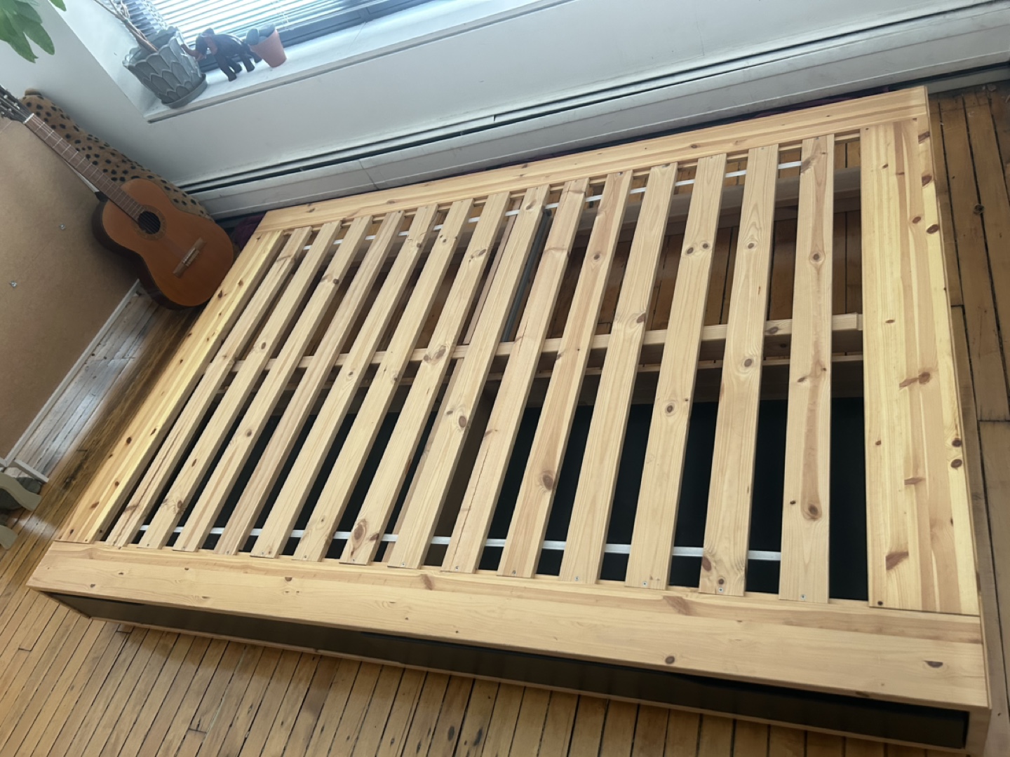 Solid Wood Platform Bed Frame - photo 3