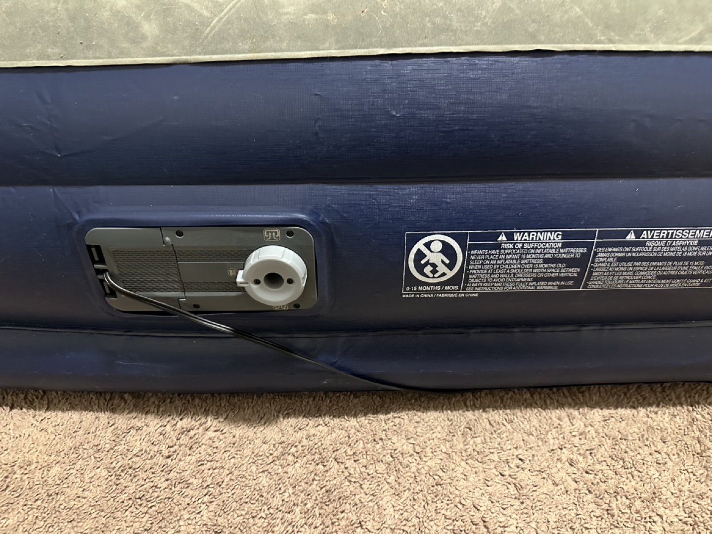 Air Mattress Queen Size - photo 2