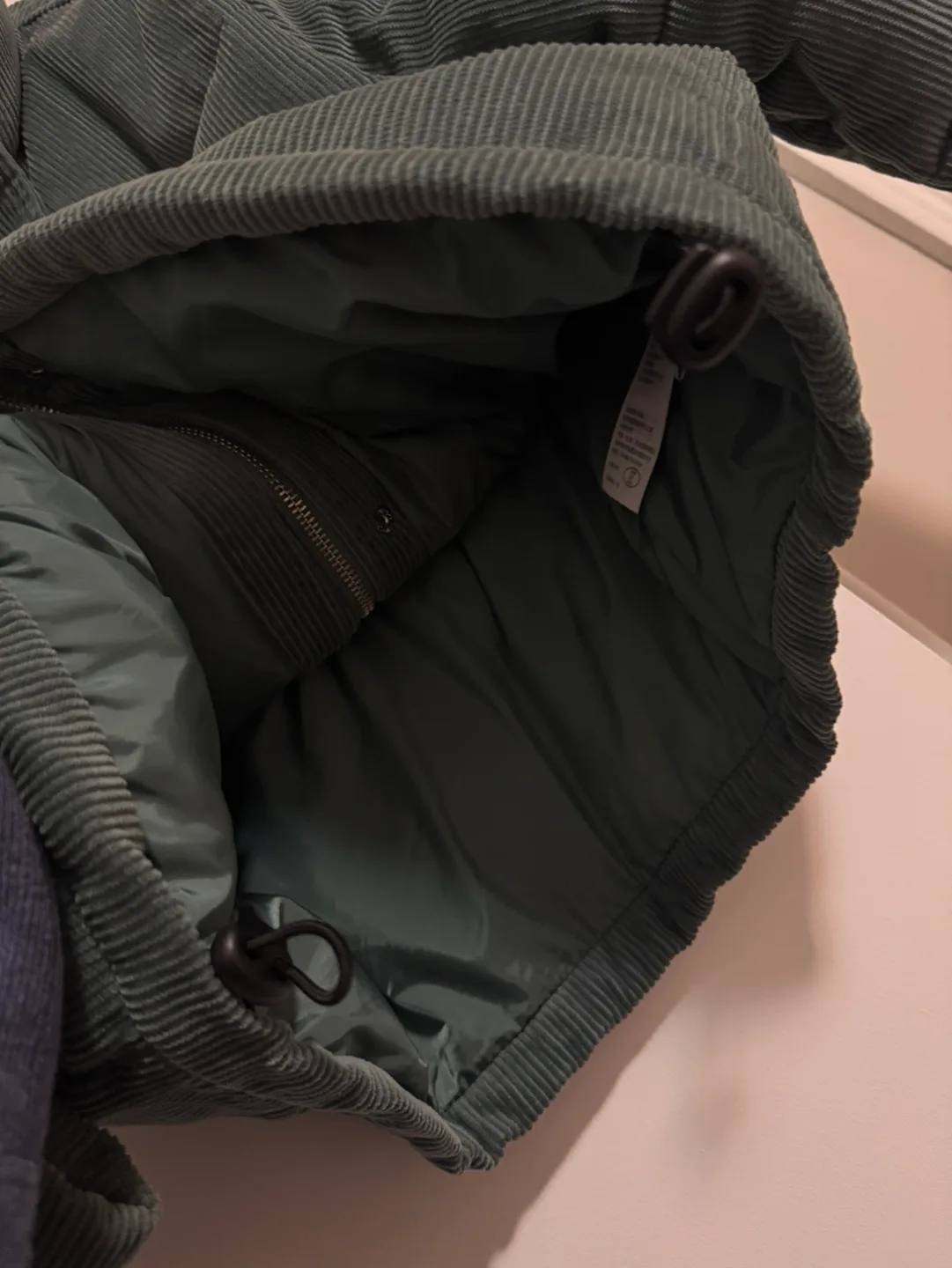 Hollister Corduroy Puffer Jacket womens image indicator(3)