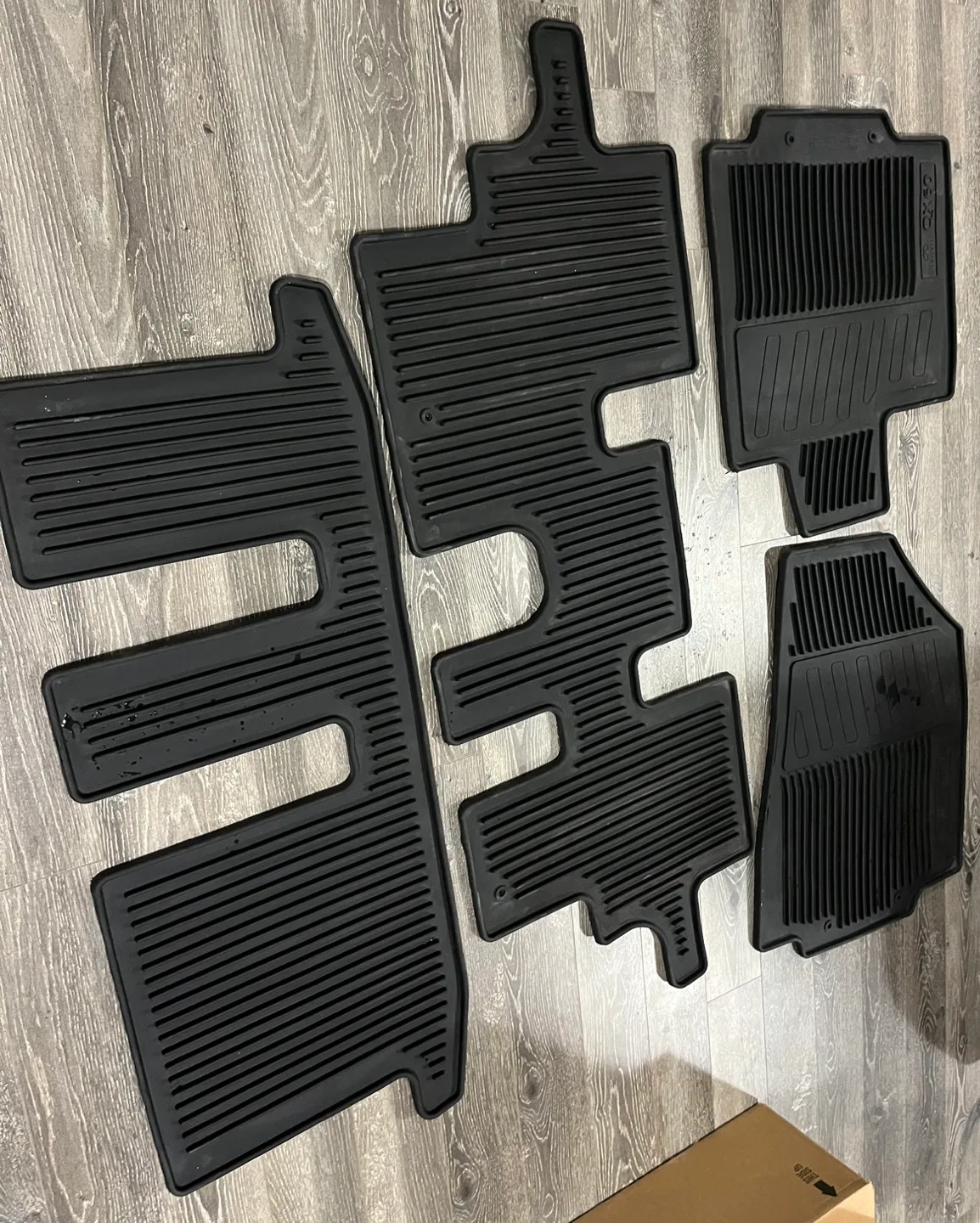Infiniti QX60 Rubber Floor Mats image indicator(6)