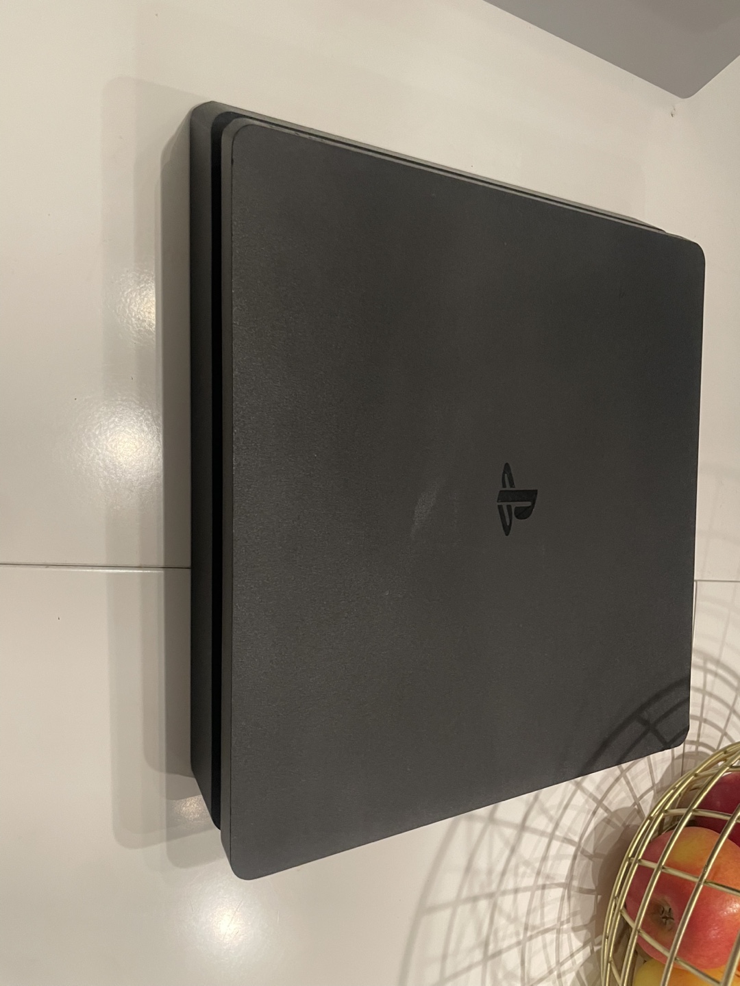 PS4 Slim Console 800 gb with Controller and Game - photo 4