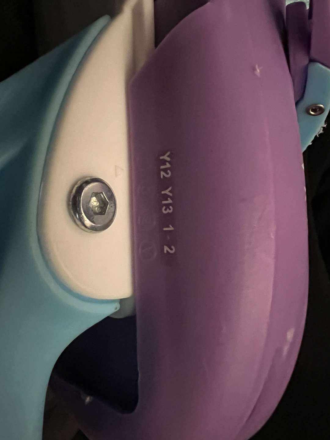 Disney Frozen Ice Skates - Size Y12-2 - photo 3