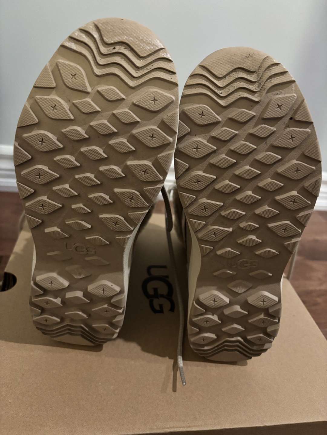 UGG Adirondack III Boots - photo 3