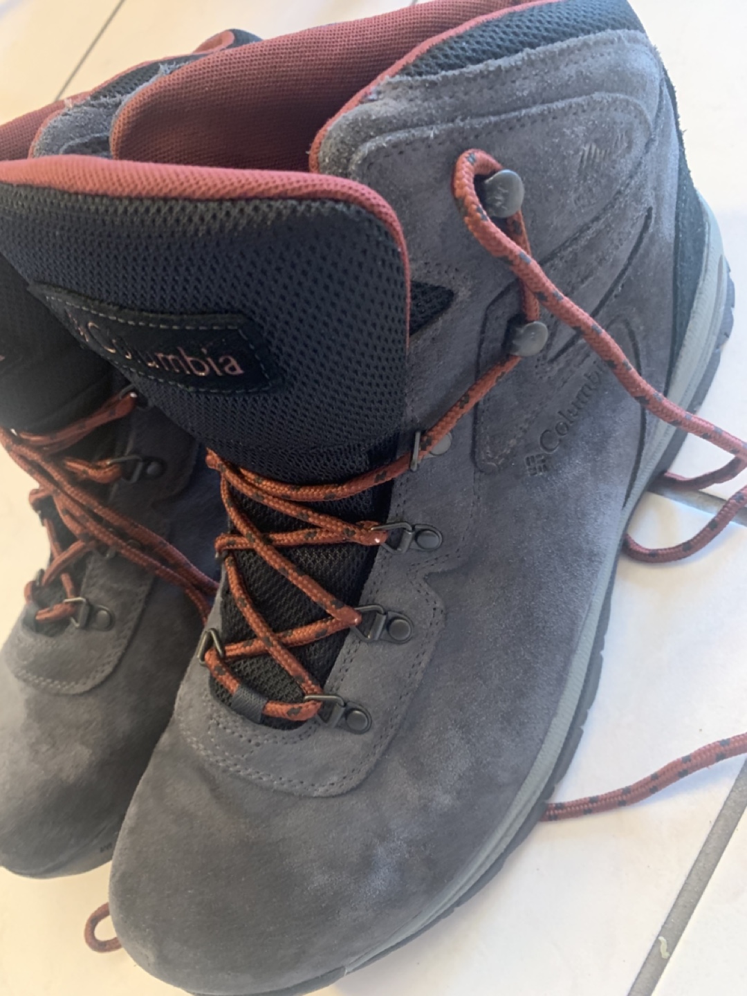 Columbia Hiking Boots sizes 13