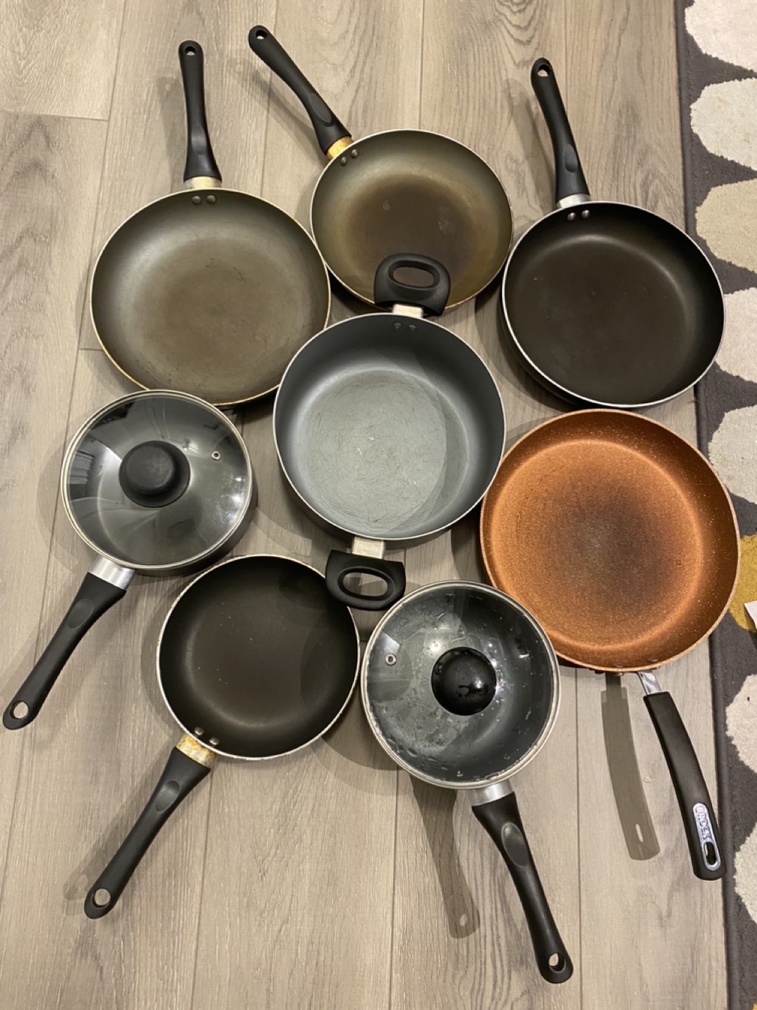 Set of 8 Pots and Pans - photo 4