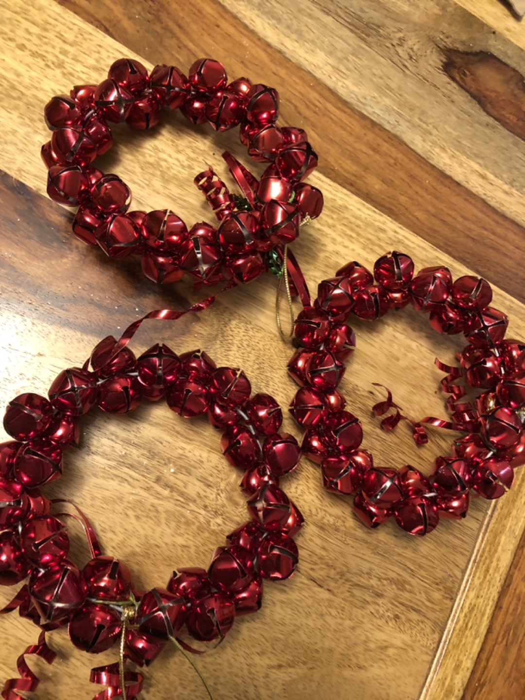 Set of 3 Red Christmas Bell Wreaths - photo 4