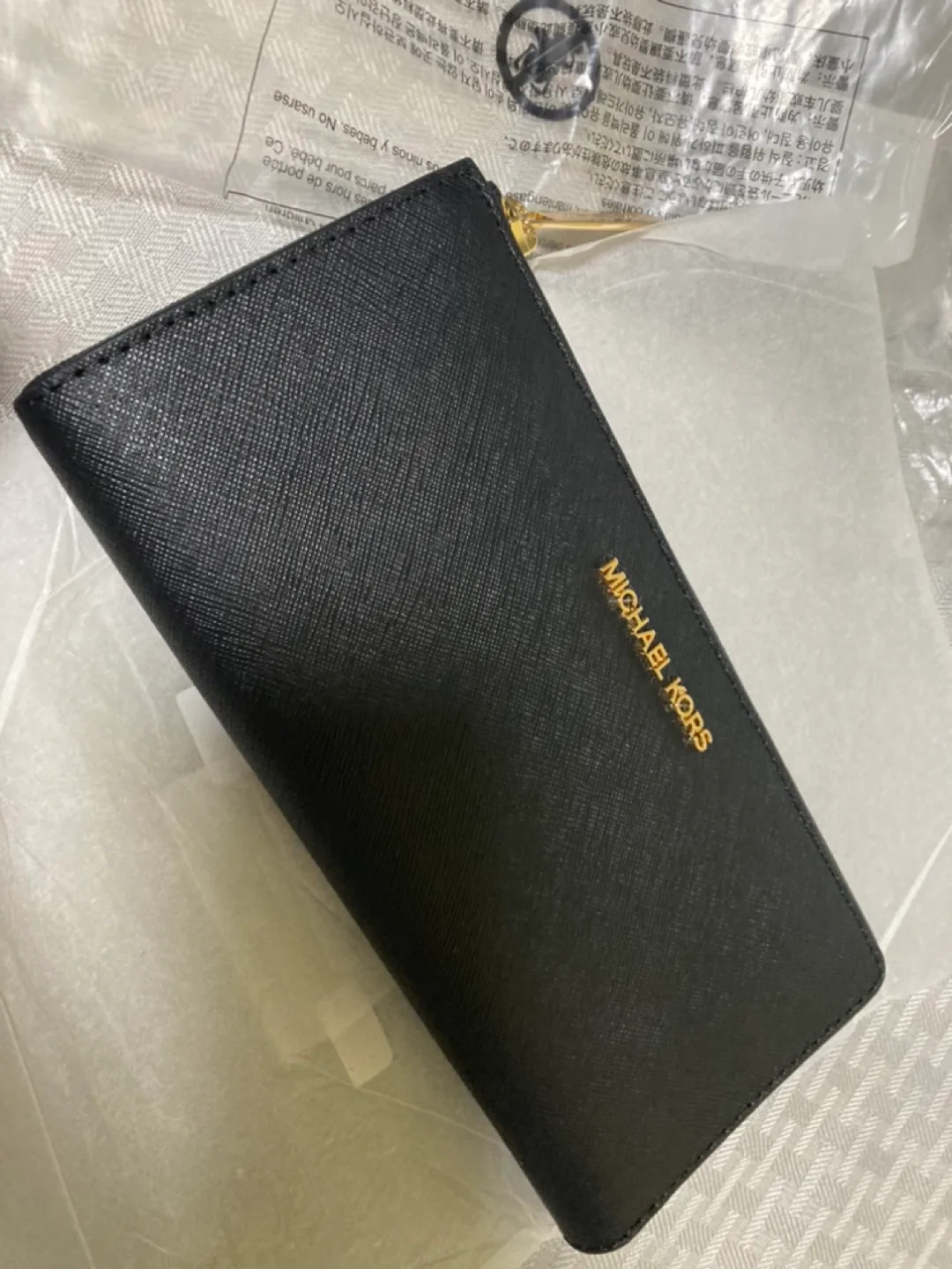 Michael Kors Black Wallet thumbnail