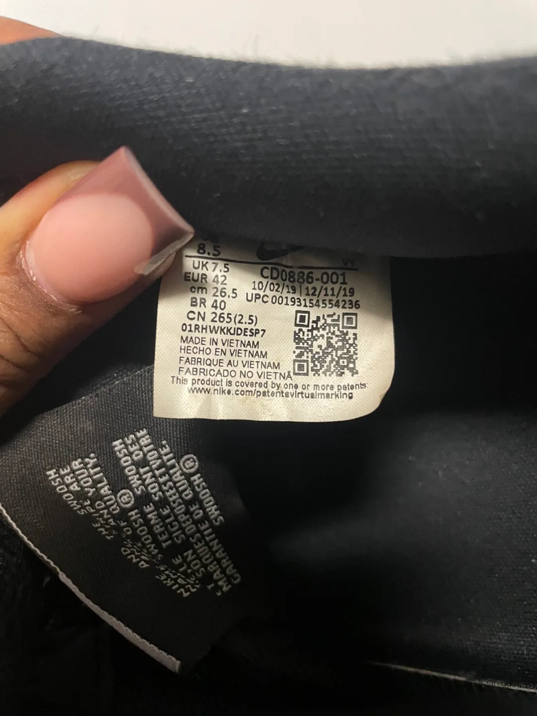 Nike Air Force 1 Low Black and White image indicator(3)