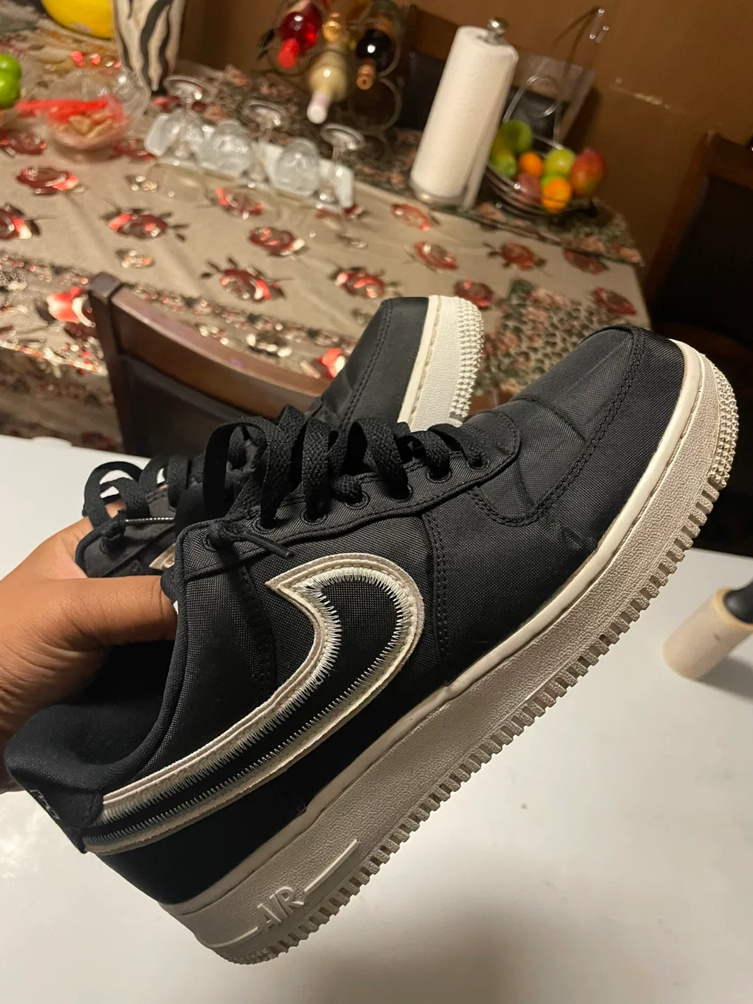 Nike Air Force 1 Low Black and White image indicator(2)