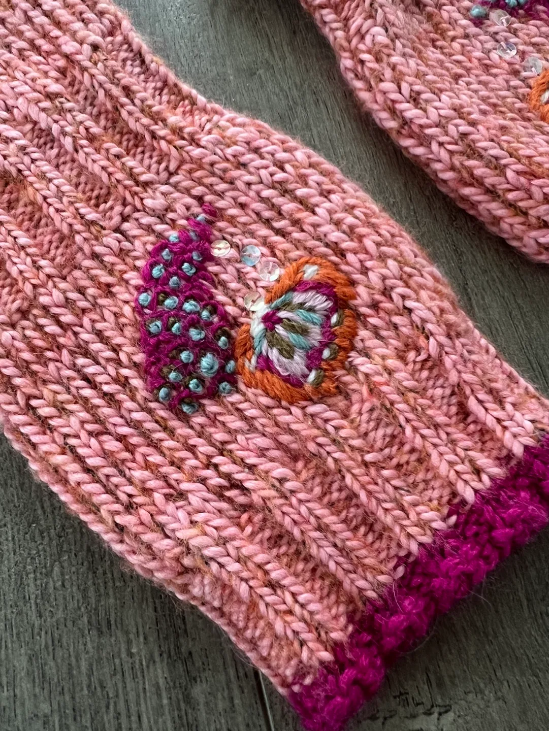 Cakewalk Kids Embroidered Knitted Leg Warmers image indicator(5)