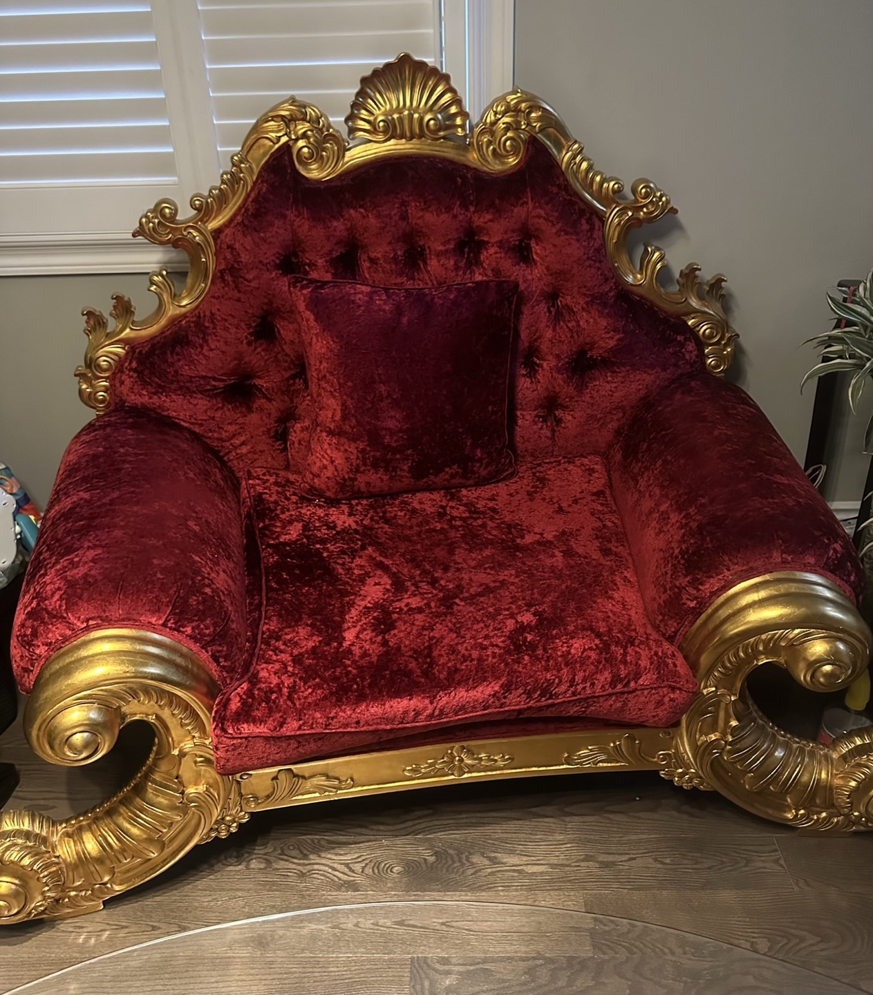 Ornate Velvet Armchair - photo 2