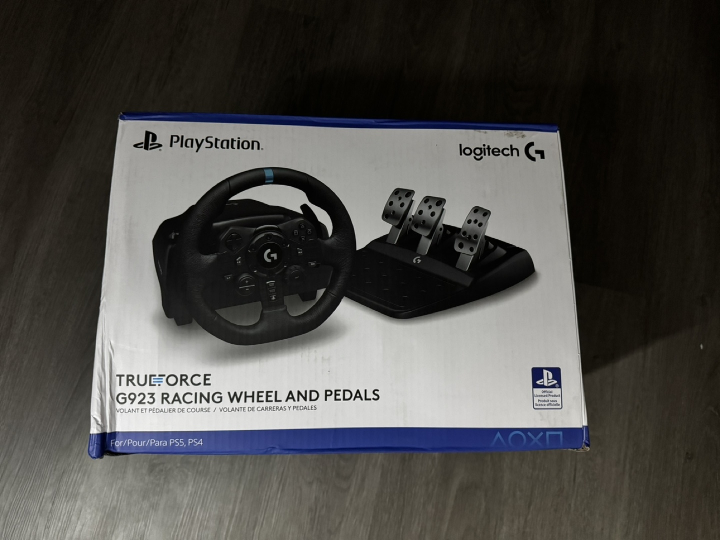 Logitech G923 Trueforce Racing Wheel and Pedals