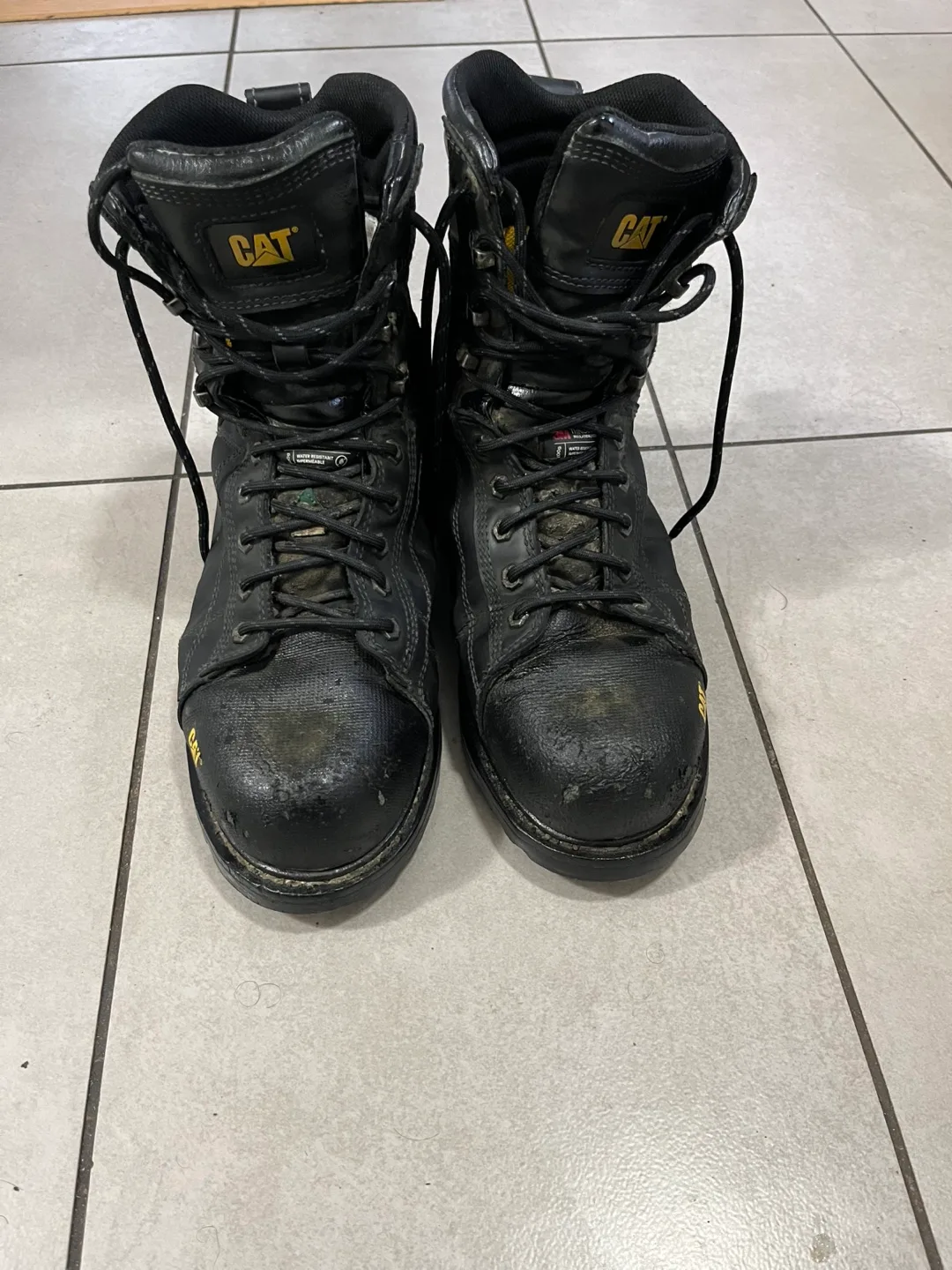 CSA Approved Caterpillar Mens Boots Size 9.5 Wide and 8" High thumbnail