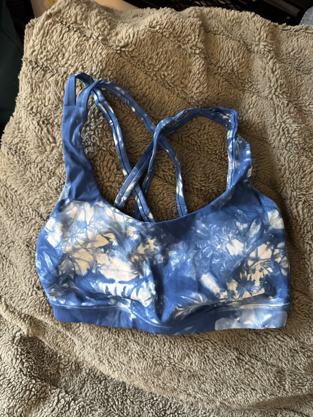 Lululemon Free To Be Bra Size 4