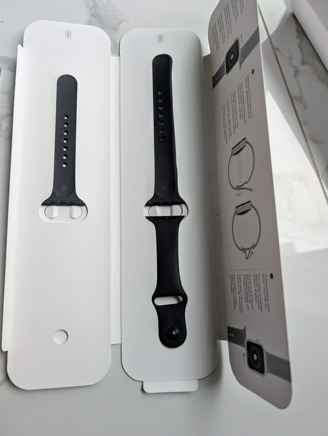 Apple Watch Series 4 40mm Space Grey GPS + Cellular - photo 3