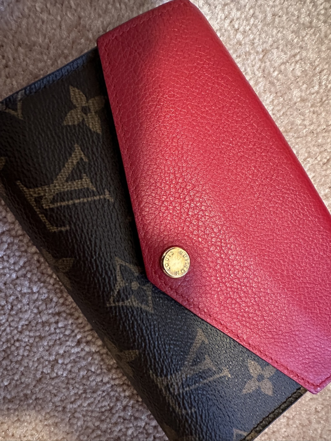 Louis Vuitton Pallas Compact Wallet