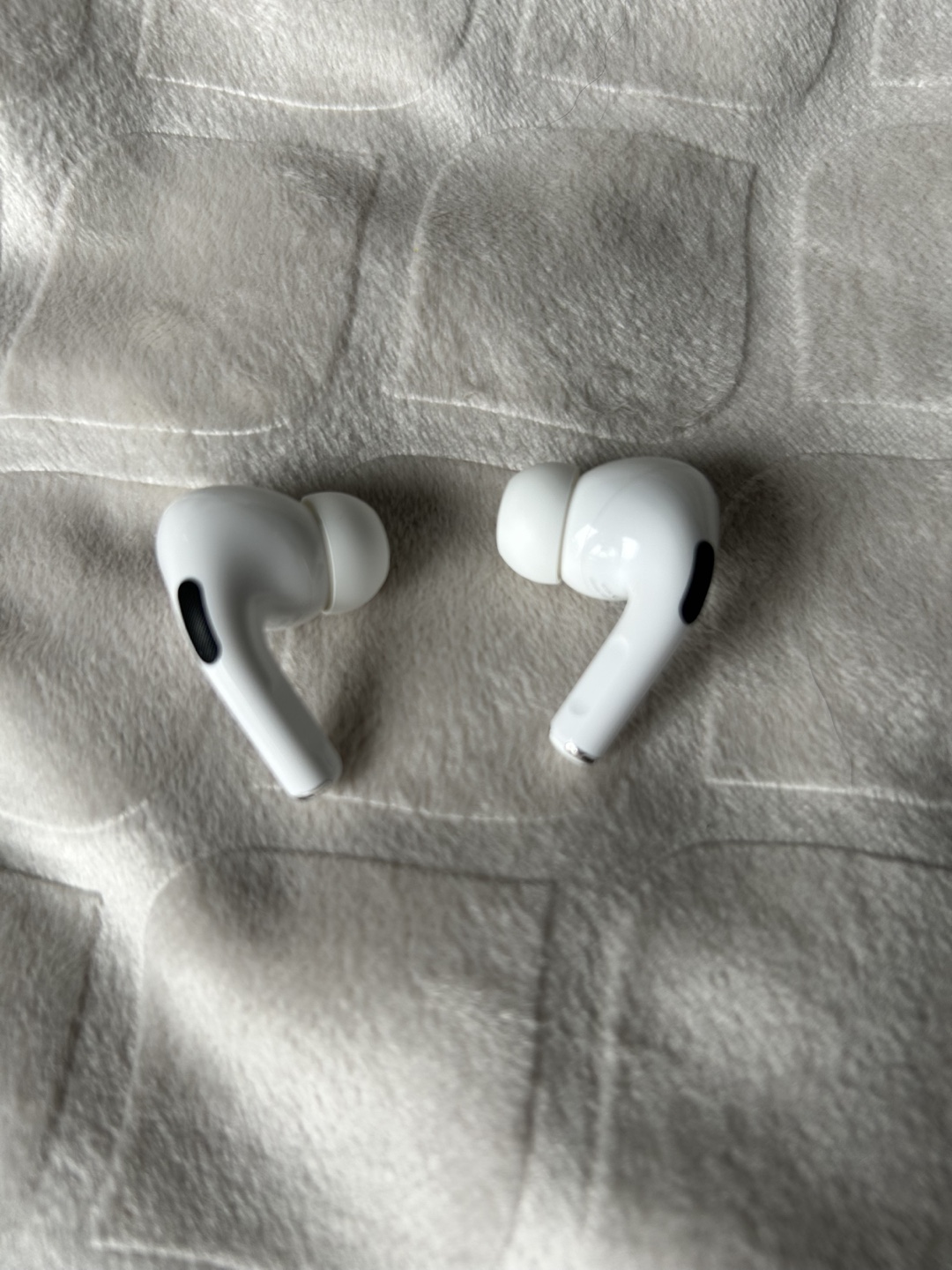 Apple AirPods Pro Gen I - photo 4