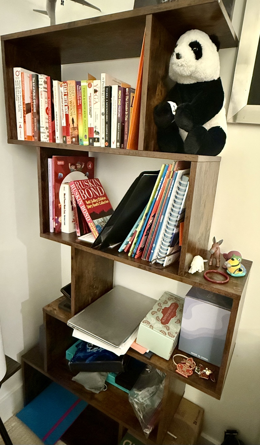 Wooden Bookshelf - photo 2