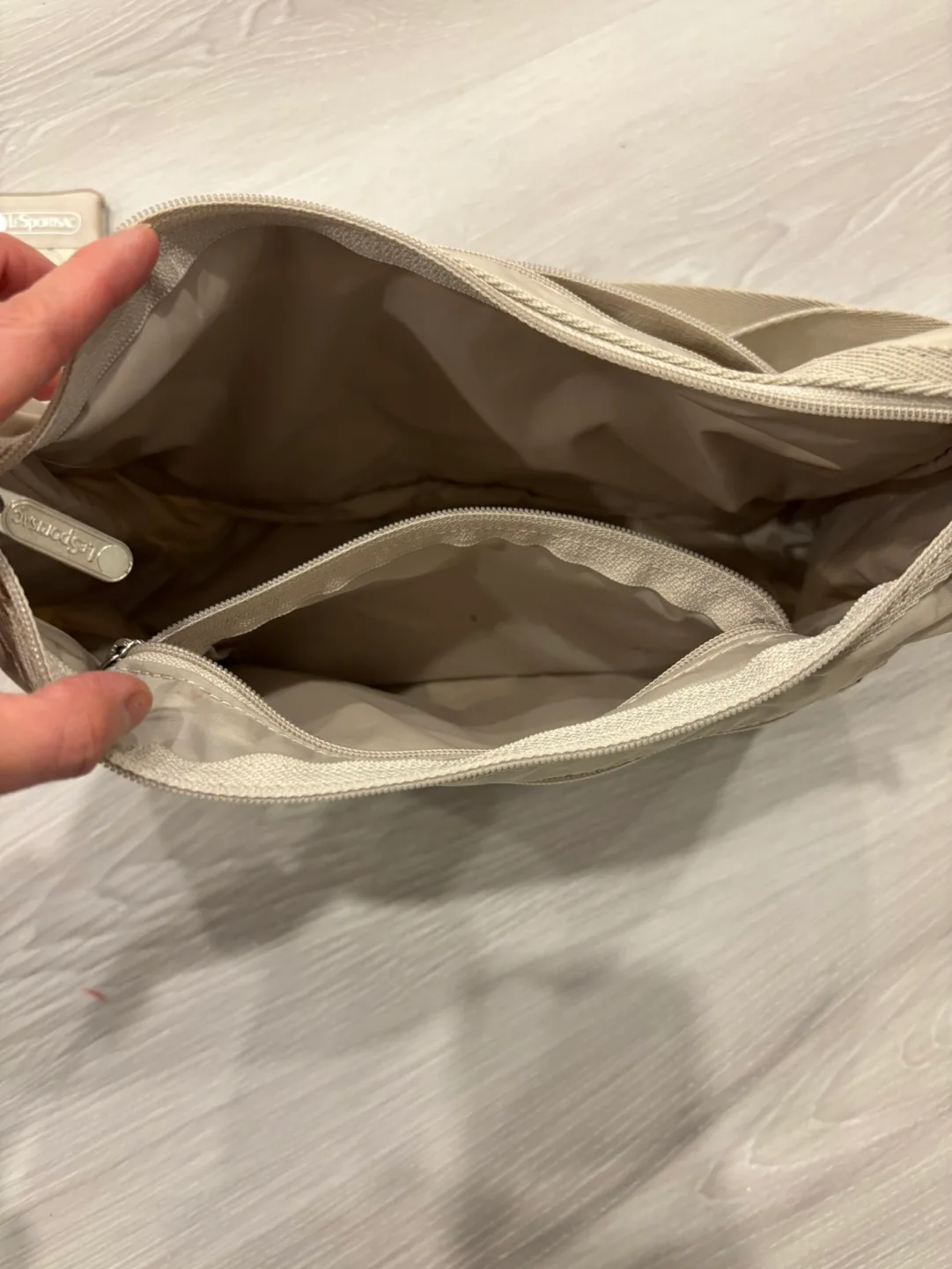 LeSportsac Beige Crossbody Bag image indicator(3)