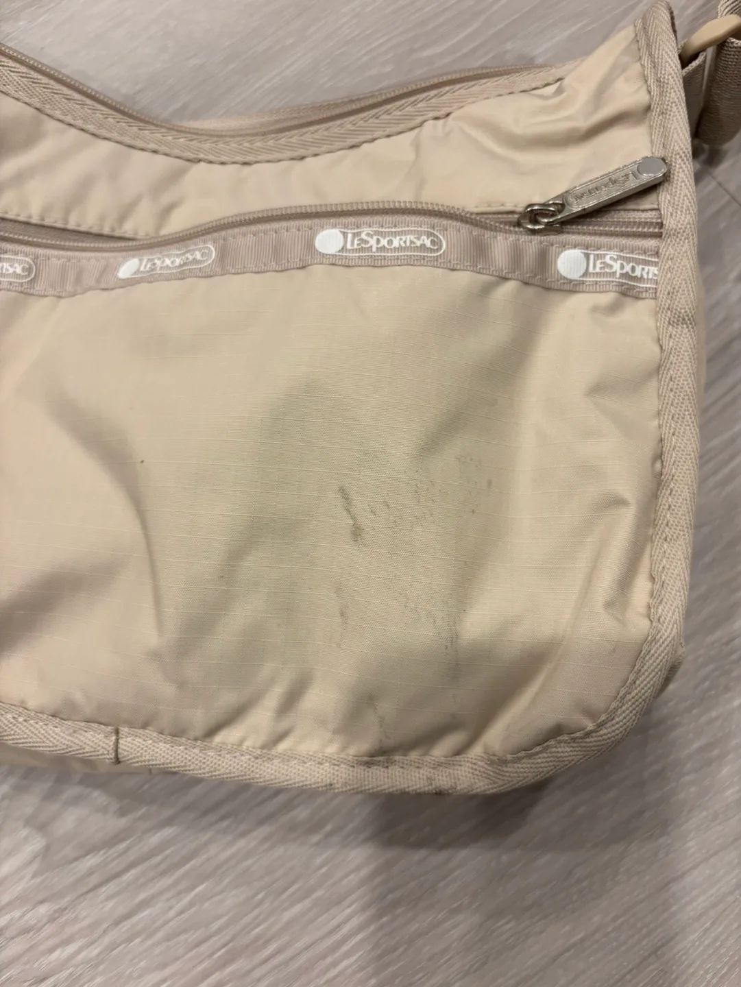 LeSportsac Beige Crossbody Bag image indicator(5)