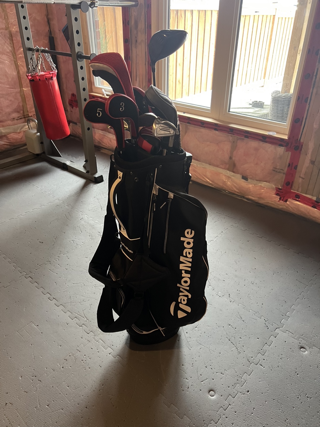 Golf Clubs Set - Taylormade, Cobra, Mizuno, Nicklaus