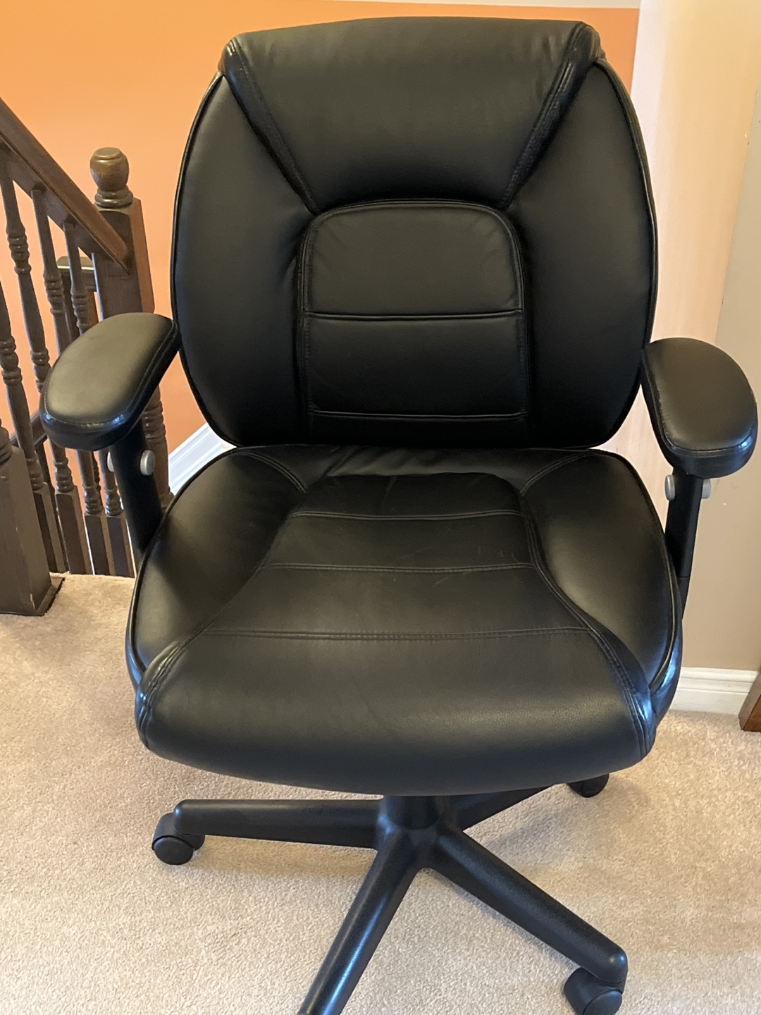 Black Office Chair with Adjustable Height and Tilt