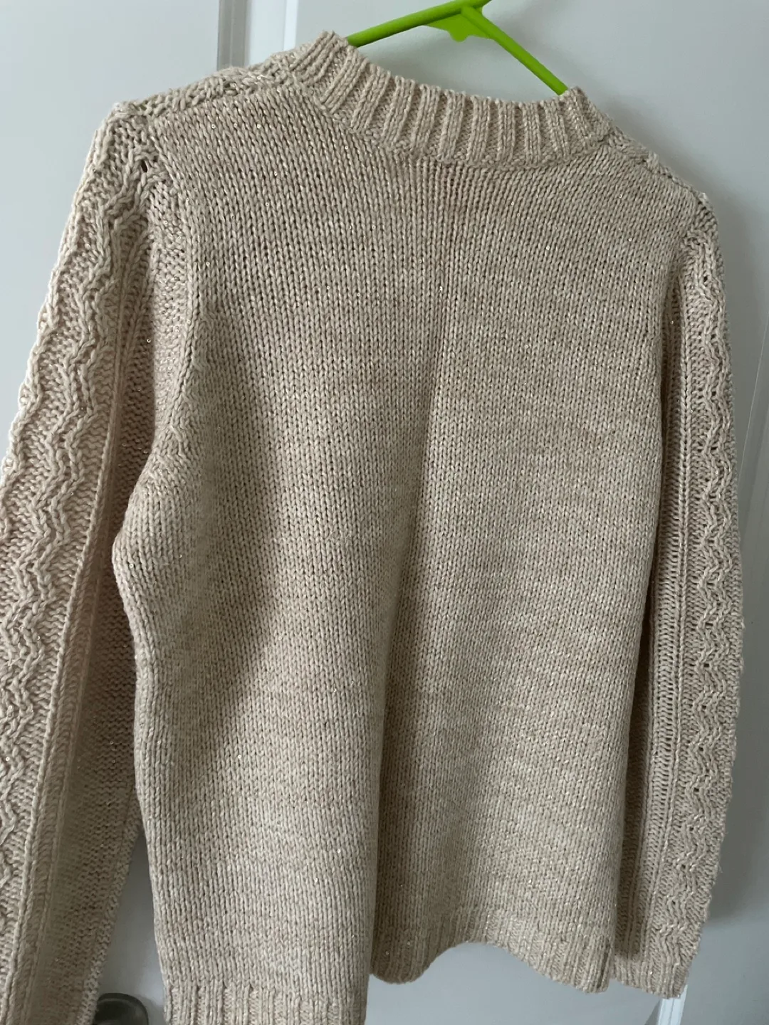 Joe Fresh Knit Sweater size m like new image indicator(4)