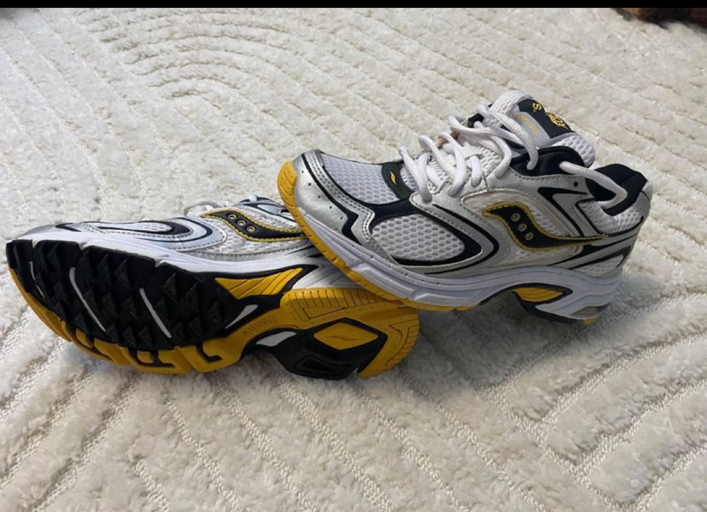 Saucony Running Shoes - Size 6 Women's