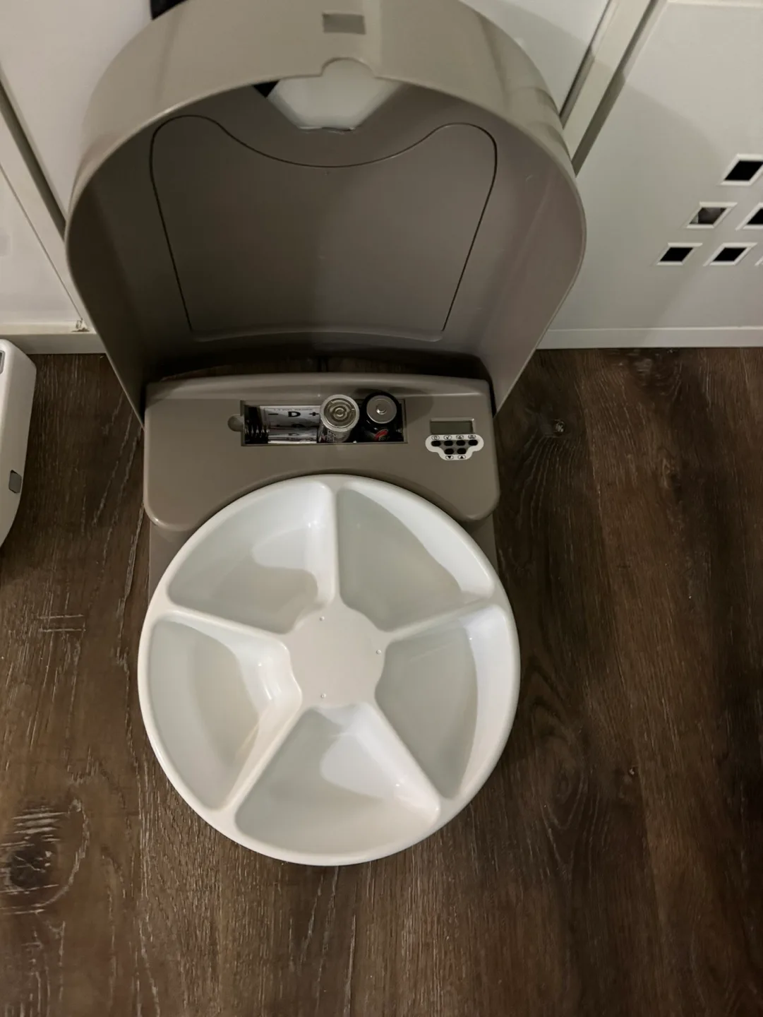 PetSafe Automatic Pet Feeder image indicator(2)