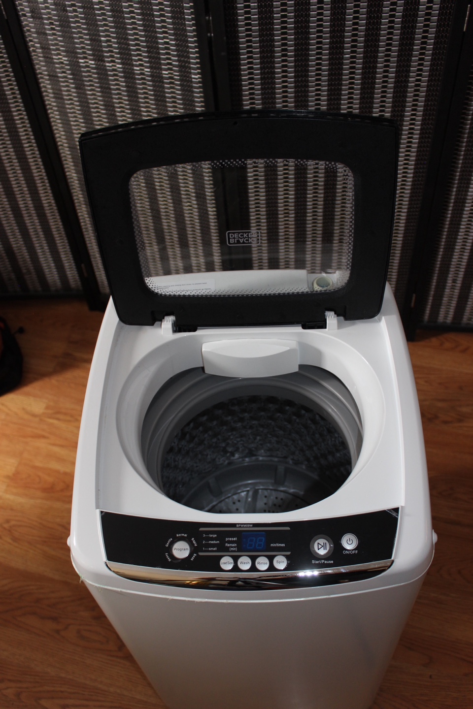 Black and Decker Compact Portable Washing Machine - photo 3