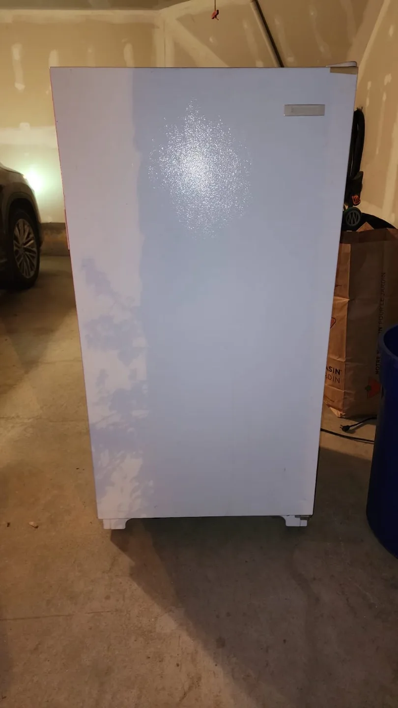White Consolidated Industries (WCI)Freezer thumbnail