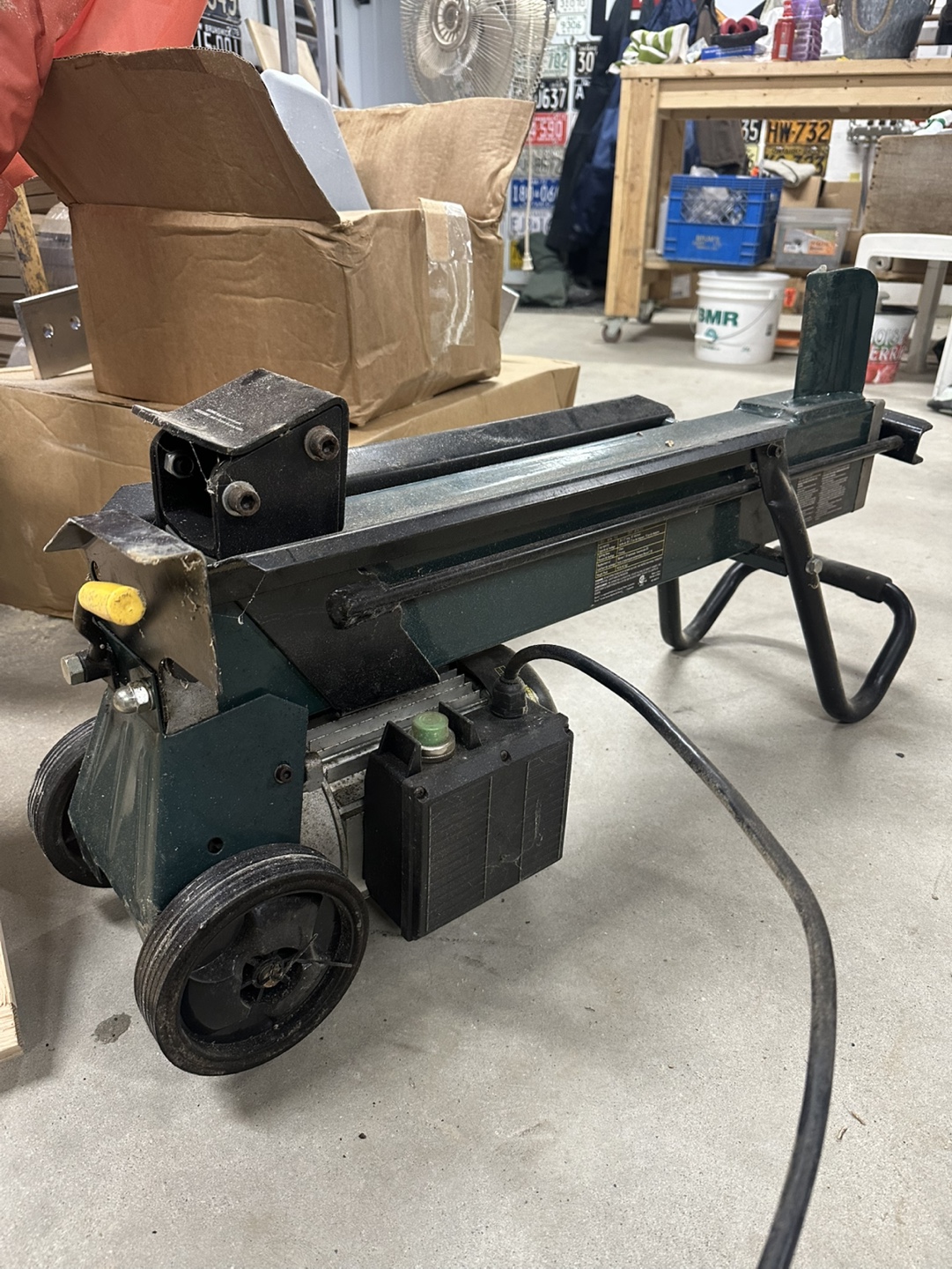 Yardworks Electric Log Splitter 4 ton