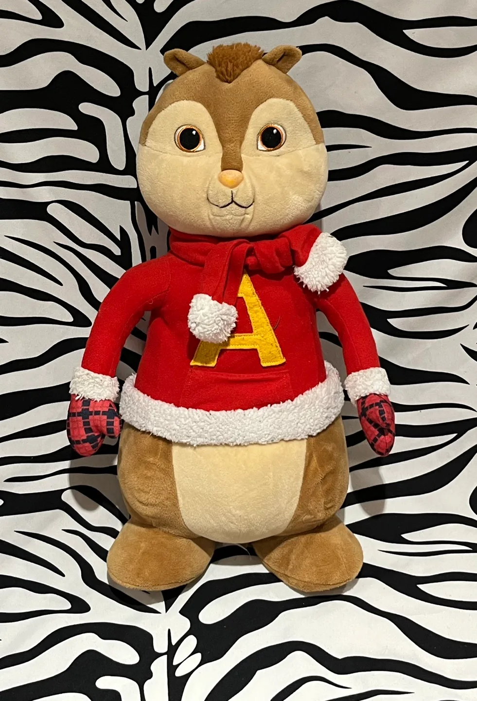 Large 18 in/ 44 cm Alvin from Alvin and the Chipmunks image indicator(5)