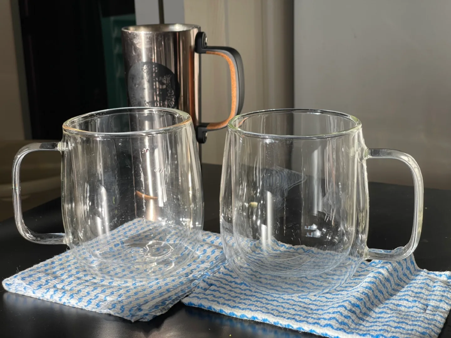 Double Wall Glass Mugs thumbnail