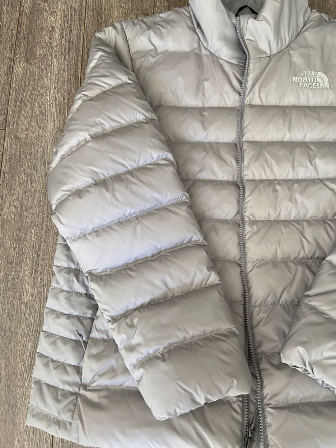 BNWT The North Face Aconcagua Jacket - Grey - XXL image indicator(10)